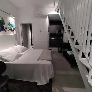https://costa-modern-luxury.es-andalucia.com